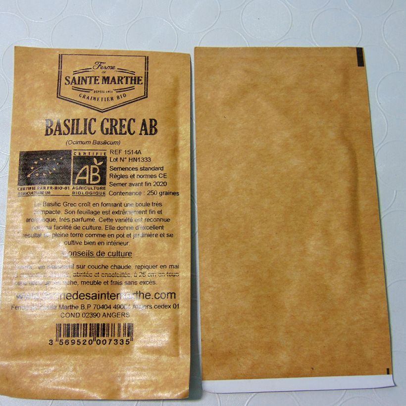 Esimerkki toimitetusta Maustebasilika Greek luomu - Ferme de Sainte Marthe 250 siemenen pussi (0.25g)-taimesta