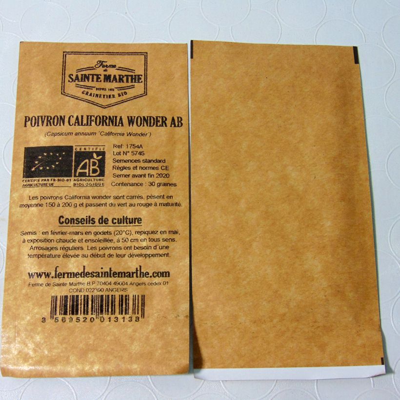 Esimerkki toimitetusta Maustepaprika California Wonder luomu - Ferme de Sainte Marthe 30 siemenen pussi-taimesta